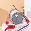 Abendtaschen Trend Fashion Campus Frische und süße Schönheit Rucksack Wasserdichtes PU-Leder Einfache College-Windtasche Jugendmädchen Haarohrringe