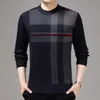 Suéteres de los hombres Casual Grueso Cálido Invierno Rayas Punto Pull Sweater Hombres Use Jersey Vestido Pullover Knit Mens Moda masculina 02196 221117