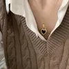 Pendant Necklaces Senior Sense Double Sided Shell Love Woman Personality Simple Everything with Choker Collarbone Necklace