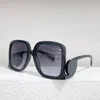 Glasögon för män Solglasögon Designer Herr Kvinna Oversize Fyrkantig Form Kvinnor Retro Snygg 18k Guld Kvinnor 1328s