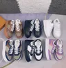 럭셔리 디자이너 유아 신발 크기 26-35 어린이 운동화 다중 컬러 옵션 어린이 브랜드 신발 상자를 포함한 플랫 신발