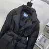 Piumino Parka giacca parka donna invernale Dn Cotone Cintura a vita corta Abito Colletto Pane Et Cappotto caldo addensato E Piumini in pelliccia militare stile estero desQUQU