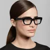 Fashion Desi Sunglasses Frames pour femmes Concise Square Italie Plank Fulmrim Eyeglass Rivet Dorated Jame for Prescription Eyewear Ggggles Fullse