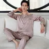 Męska odzież sutowa Zestaw śpiącego Zestaw piżamy dla mężczyzn w odzieży nocnej długie rękawy Topy Spodnie Spodnie cienki jedwabny PaJama Pijama Suit T221103