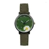 Armbanduhren Uhr Frauen Kleine Gänseblümchen Ins Koreanische Version der Mode College Wind Frisches Zifferblatt Leder Quarz VSCO