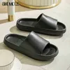 Plataforma grossa banheiro casa chinelos femininos moda sola sola eva slides internos sandálias 2022 Summer Antislip Flip Flip J220716