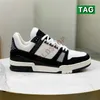 2023 Luxury Designer Casual Shoes Präglad tränare Sneaker Triple White Pink Sky Blue Black Green Gul denim Låg Mens Sneakers Women Trainers