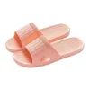 Pantoufles de style japonais Femmes Été Bain Intérieur Antidérapant Paire Doux Léger Maison Hôtel Loisirs Pantoufles Hommes Femmes Chaussures J220716