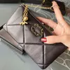 CC Coin Purses Mulheres 19 Francês Pequeno Zíper Moeda Bolsas Pele De Cordeiro Couro Diamante Padrão Designer Carteira Bolsa Ouro-Tom Metal Hardware Porta-cartões Bolsas Lux