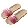 Kvinnliga män blockerar linne inomhus och utomhushem trägolvplattor Anti Summer Four Seasons Linen Open Toe Straw Slippers J220716