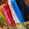 Velvet Bathrobe Robe Designers Barock Fashion Pyjamas Mens Women Letter Jacquard Printing Barocco Sleeves sjal krage bälte 100% bomull