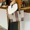 Bolsos grandes de hombro para mujer, bolsos grandes de cuero de lujo, de diseñador, a cuadros, para fiesta de viaje, para ordenador portátil, novedad de 2023