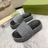G Classic Platform Sandals Designer de moda Couro Ggity Slide Slippers Slippers Mulheres fivele