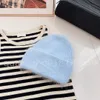 Fashion Designer Knitted Beanies Winter Warm Hats Couple Hat For Man Women 8Colors