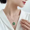 Uilz Niche Personalité Design Green Fashion Pendant la chaîne de clavicule Chaîne Wild Temperament Couple Collier Fashion Bijoux CNL020289445613