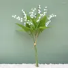 Dekoratif Çiçekler 6 PCS/Paket Beyaz Bellflower Vadinin Güzel Zambakları Yeşil Yapraklı Sahte Bitkiler Ev Dekor