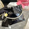 Sacs à bandoulière de marque CC Classic 22 Sacs à provisions avec bracelet de perles Designer Totes Gold Tone Lettre Diamond Sac à ordures en cuir de veau matelassé Femmes Mini Grande Capacité