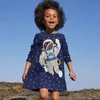 Платья для девочек прыгают метры принцесса Девочки для девочек для осенней весной моды детская одежда хлопковая одежда o шея малыш милые платья 221118