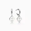 T-Heart Charm Earrings Love Stud Earrings 925 Silver Sterlling Jewelry Desinger女性バレンタインデイパーティーギフトオリジナルラグジュアリーブランド