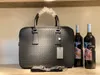 Мужские роскошные дизайнерские сумки ручной сумки оригинал коутина сплеть в портфель Luxurys Messenger Bags Crossbody Business File Bags Totes выходные на выходные праздничные компьютер Shouderbag