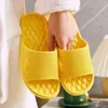 Couples Stylish Adult Sandals Outdoor Slippers Men Slippers Sliggers Shoes Home J220716 Slipproof Thick Soles Indoor House Cross