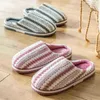 Kobiety Zimowe Kapcie domowe Unisex Sets Buty Slipon Furry Flat Hous