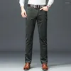남자 바지 8 컬러 남성용 두꺼운 코듀로이 캐주얼 2022 겨울 가을 스타일 비즈니스 패션 슬림 핏 바지 남성 브랜드 의류