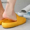 Mulheres pisos internos sapatos lisos de verão chinelos chinelos de chinelos de chinelos de banheiros fêmeas Men taplando de sapatos de sapatos em casa J220716