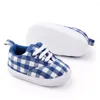 First Walkers Plaid Baby Cotton Cotton Infant Shoes Mocassins Anti-Slip Sneakers Girls Lace-up