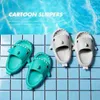 أطفال جديد مضحكة الوالدين البالغين النعال اللطيفة Sharkshaped Nonslip Boys Girls Home Slippers Toddler Kids Shoes Women’s Sandals J220716