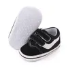 Sneakers born Baby Boys Chaussures PreWalker Soft Sole Pram SpringAutumn Canvas s Trainers Casual 221119