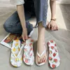 Female Outerwear Clip Feet Beach Sandals Fashion Antislip Student Girl Heart Strawberry Print Student J220716 Frx