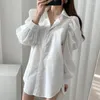 Chemisiers pour femmes Automne Femmes Simple Fée Chemise Blanche Chemisier Manches Bouffantes Douce Longue Boutique Chemises De Fond Élégant OL Vêtements De Travail Slim Tops