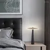 Bordslampor LED -skrivbordslampa Modern Guldlätt varm färg nattdekoration lägenhet
