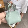 Sacs de soirée Weave PU Cuir Big Bandoulière pour femmes 2022 Tendance Luxe Mode Épaule Sac à main et sacs à main Jaune Blanc