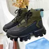 Designer 19Fw Chaussures Casual Cloudbust Thunder Black Sneakers Hommes Femmes Baskets Knit High-Top Sneaker Light Caoutchouc 3D Winter War