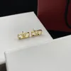 2023 Brincos Designer para mulheres Stud Stud Luxury Gold Heart Shape P￩rola Gold Double V Letter 925s Silver Jewelry Classic 1594123