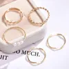 Clusterringe 5pcs Koreanisches Temperament modisch und Frauen mit mehrschichtiger Ring-Twist Pearl Öffnen schöner Handschwanz-Set