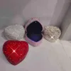 Smyckespåsar Led Light Up Polygon Heart -formad förlovningsring Box Velvet Stand örhängen Mynt med förslag födelsedagspresent
