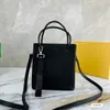 Üst Tasarımcı Çanta Omuz Çantaları Crossbody Bag Tote 2023 Yeni Moda Yumuşak Çatlak Desen Eyer Basit Her Şey Omuzlar Messenger Çanta Fabrikası Doğrudan Satışlar