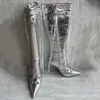 2022 Dameslaarzen Autumn en Winter Punted Metal Buckle Zipper Knie Dames Stiletto Rivet High Heel Luxe schoenen