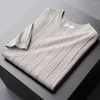 남자 T 셔츠 봄과 여름 패션 슬림의 고품질 니트 티셔츠 레저 짧은 소매