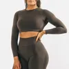 2022 Осень и зимняя женская йога набор с длинным рукавом плотный плавный подъемник с высокой талией Мода на открытом воздухе спортивная одежда
