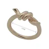 Womens Knot lisse surface Anneaux Designer Bijoux mens Bague or / argenté / or rose Marque complète comme cadeau de mariage de Noël