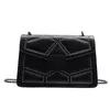 Cross body designer vrouwen merk crossbody tassen kleine flap pu lederen gevlochten riem schoudertas lady handtassen en portemonnees zwarte zakjes