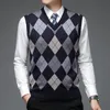 Men's Vests Autum Fashion Designer Brand Argyle Pullover Diamond Sweater V Neck Knit Vest 6% Wool Sleeveless Casual Clothing 221121