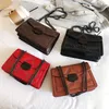 Borse a tracolla di marca da donna di marca a tracolla Borsa a tracolla intrecciata in pelle PU con patta piccola Borse da donna e portamonete Nero Sac251n