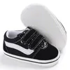 Sneakers Lovely born Baby Girl Boy Soft Shoe Anti Slip Canvas Sneaker Trainers Prewalker Black White 018M 221119