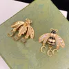 Pendientes de encanto diseñador para mujer moda lujos marca diseñador clásico pequeña abeja popular red rojo pendiente de lujo fiesta de bodas C180y