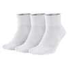 Meias masculinas meias meias femininas de alta qualidade Altody All-Match Classic Tornozelo Letra respirável Black and White Football Sports Sports Wholesale DFGDFG